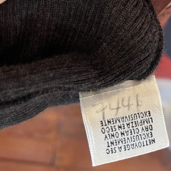 Hermès Silk & Cashmere Draped Print Top – Made in France – Rare Vintage - Picture 4 of 5